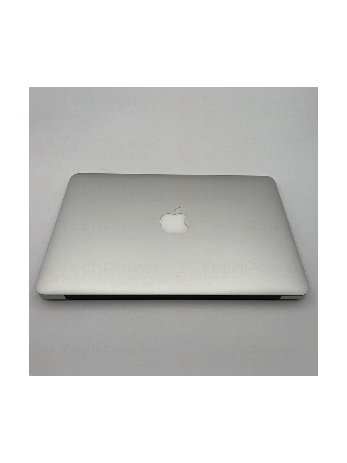 MacBook Air 11" - Légèreté et Performance