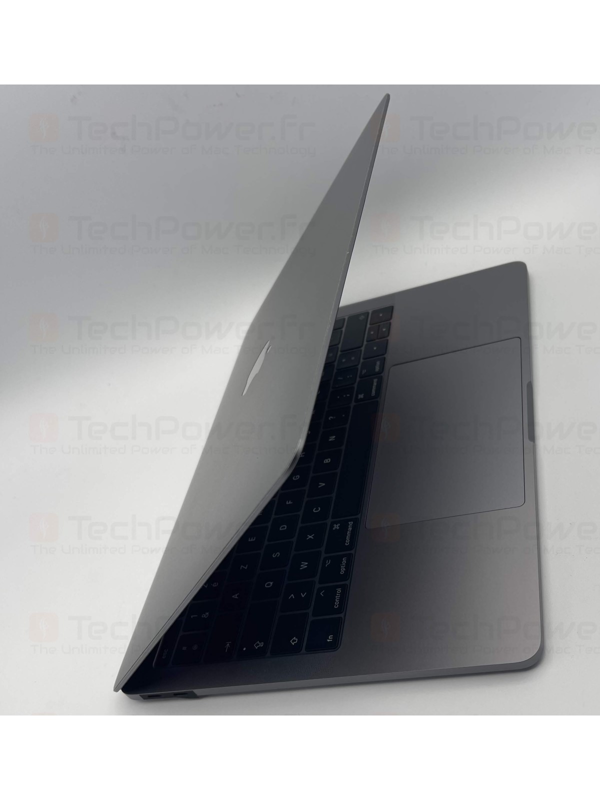 MacBook Pro 13\" Gris Sidéral, i5, 8Go, 256Go SSD