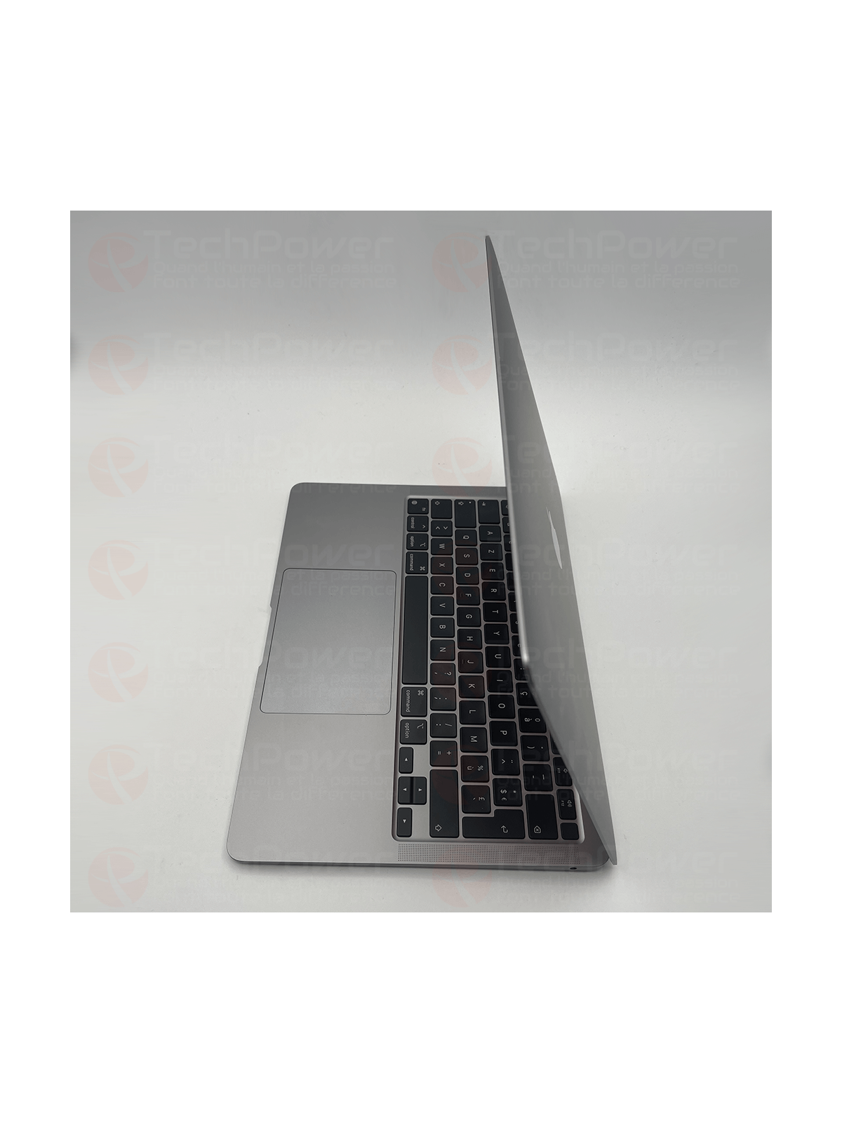 MacBook Air Retina 13" (2020) - i5, 8Go RAM, 1To externe
