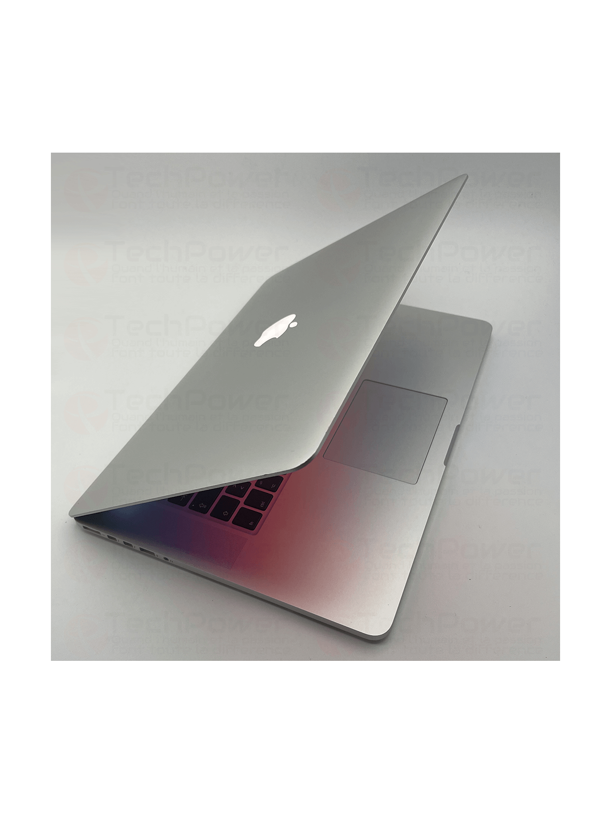 MacBook Pro Retina 15" avec Office 2024 offert